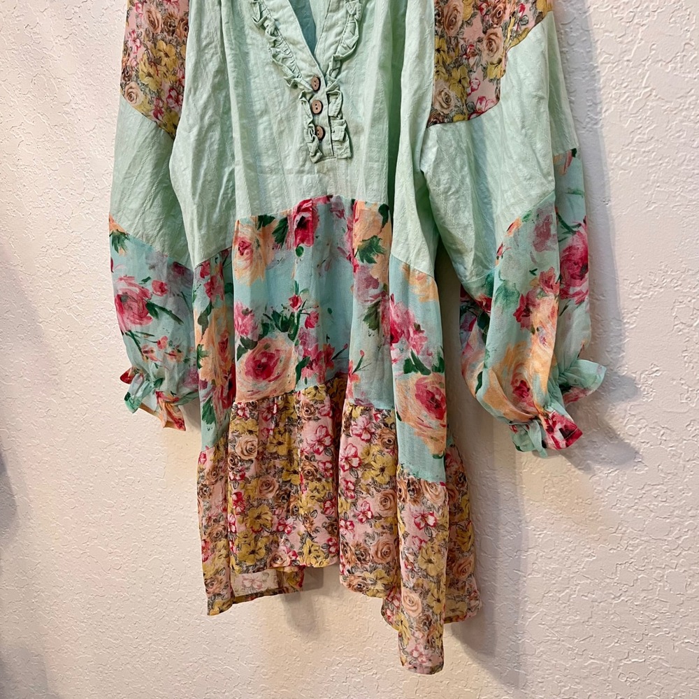 Gigio USA Floral Patchwork Tunic Top Green Boho Ruffle Blouse Medium Sheer - Picture 3 of 8